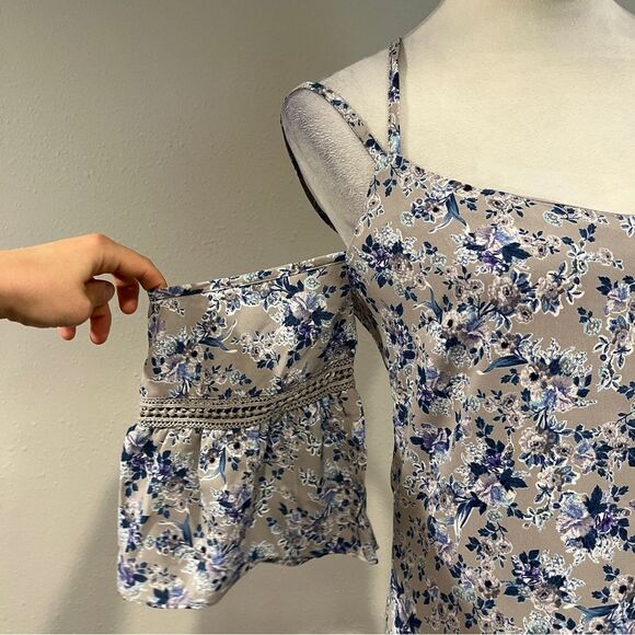 Apricot Lane floral cold shoulder mini Dress with laced up back size small new - Picture 3 of 15